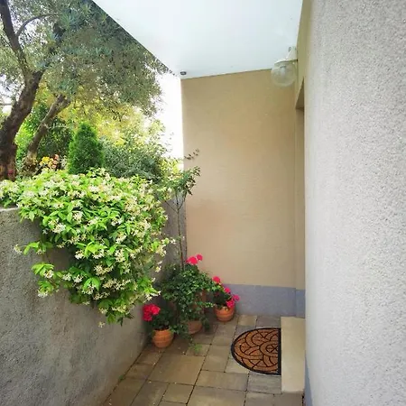 Valdesara Apartment